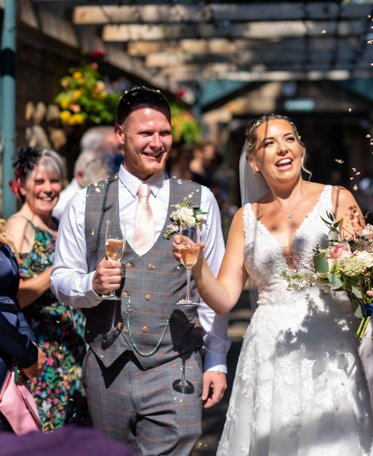 Bex Wedding Photography Ltd-Image-16