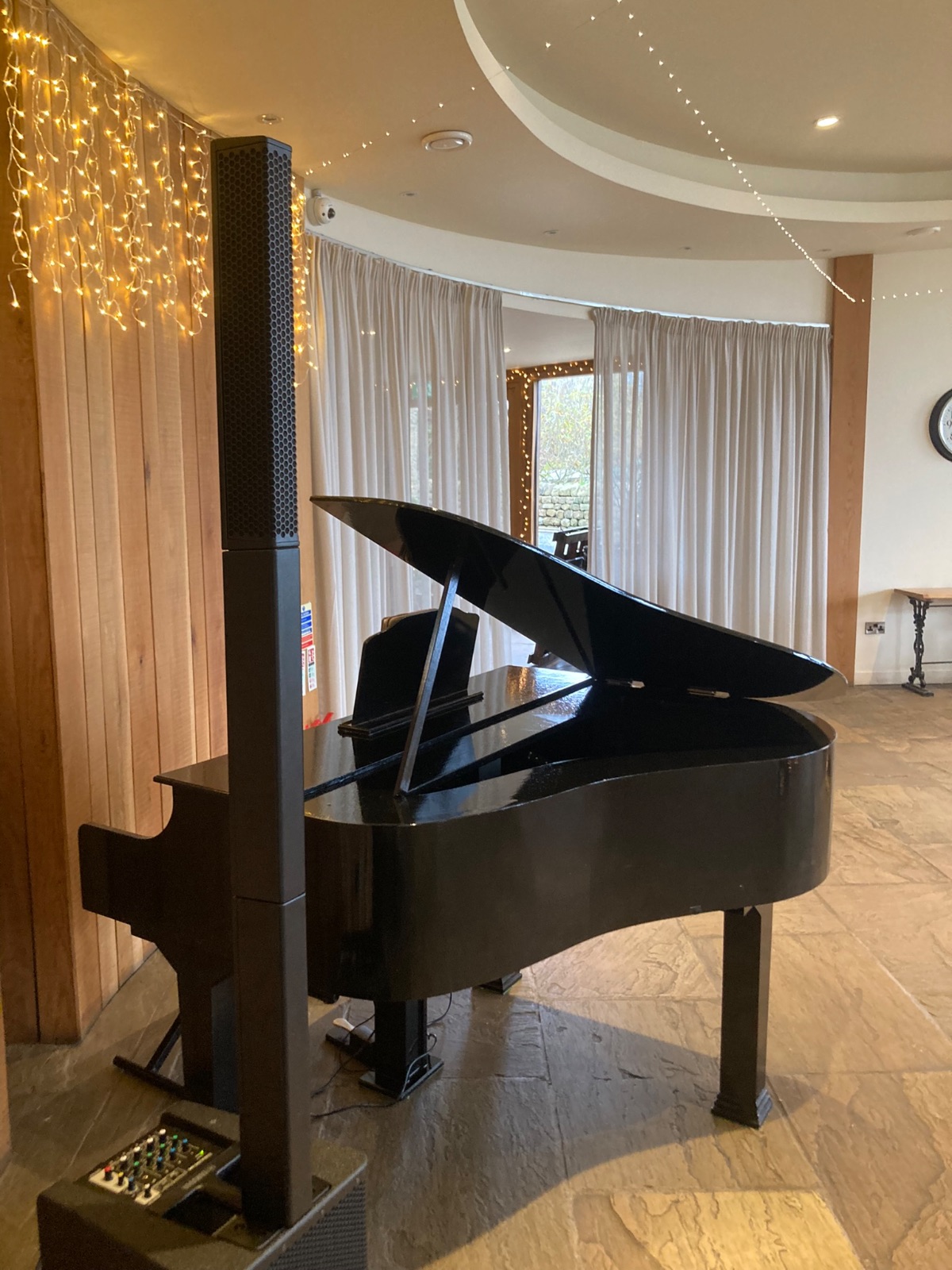 Chris Morris - Pianist -Image-39
