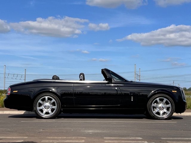 Crystal Chauffeurs -Image-95