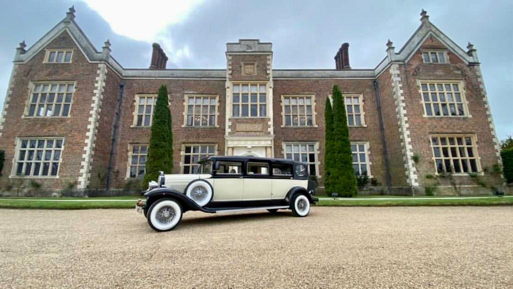 Crystal Chauffeurs -Image-78