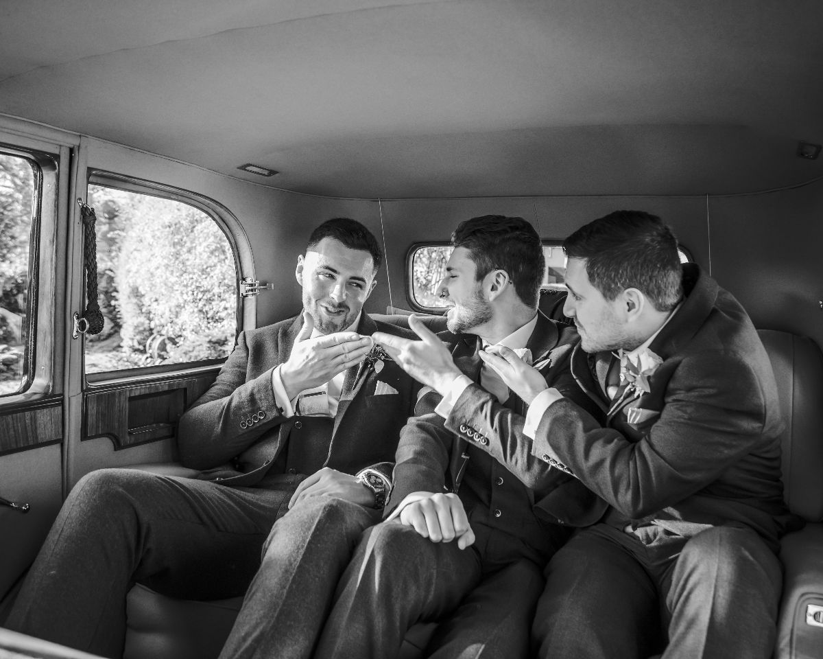 Forest of Bowland Wedding Car Hire-Image-4