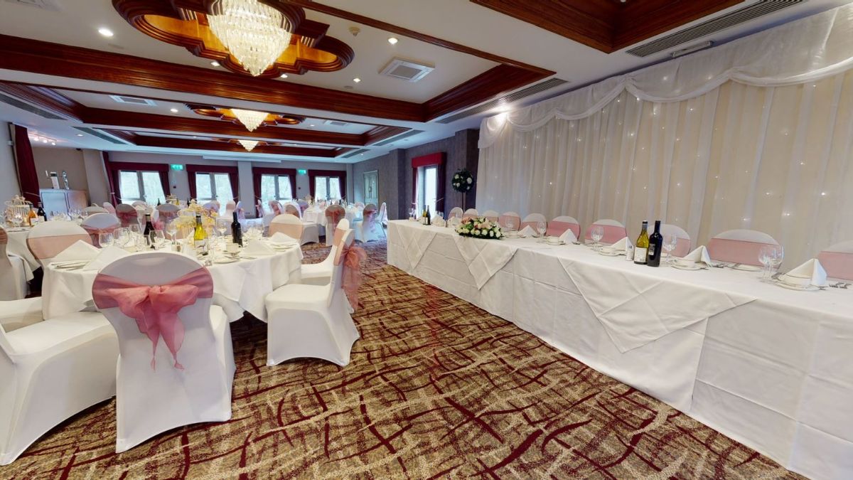 Gallery Item 17 for Coppid Beech Hotel 