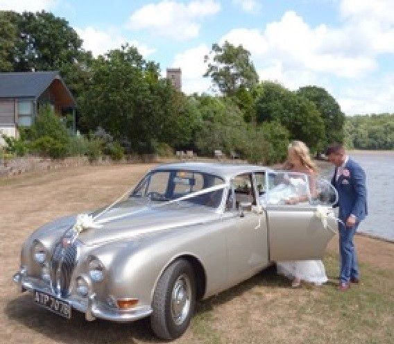 Torbay Wedding Car Club-Image-21