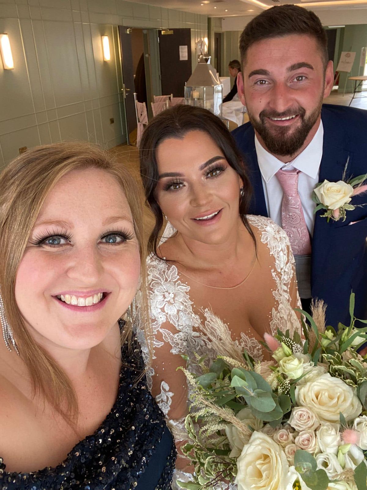 Chloe Boulton - Wedding Singer-Image-25