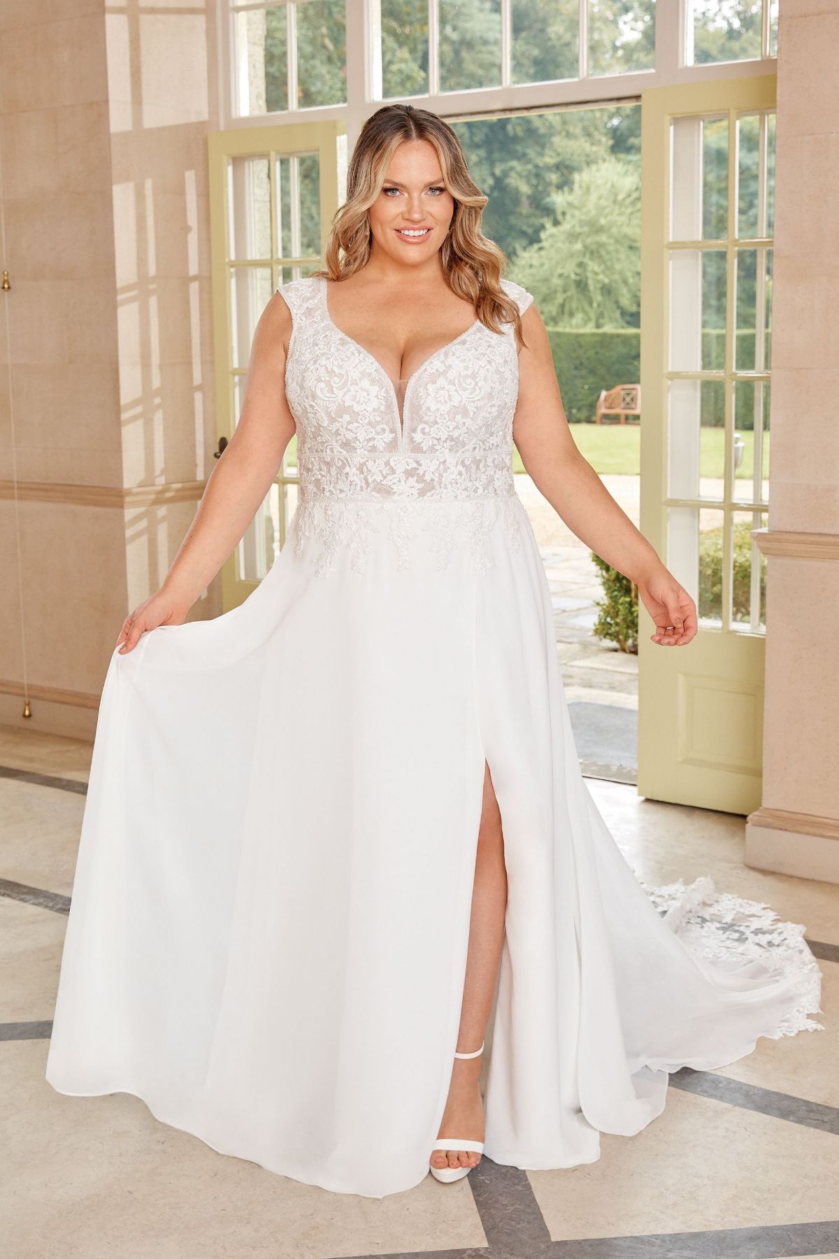 BIJOU BRIDAL STUDIO-Image-5