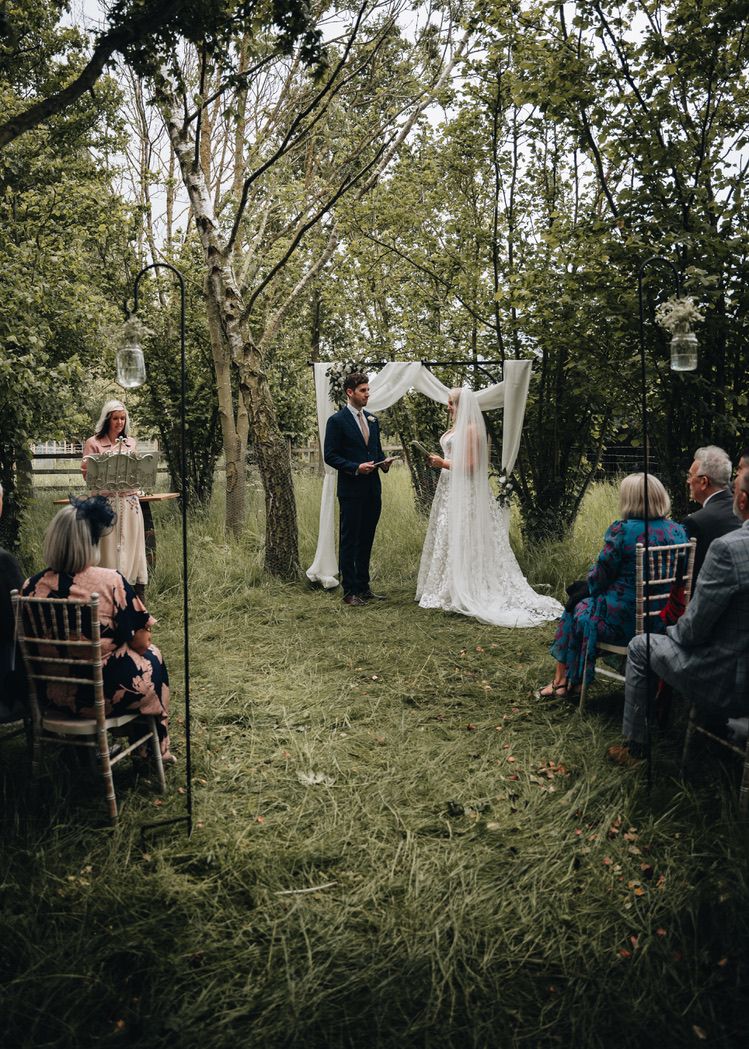 Gallery Item 11 for Overgrown Acres Weddings