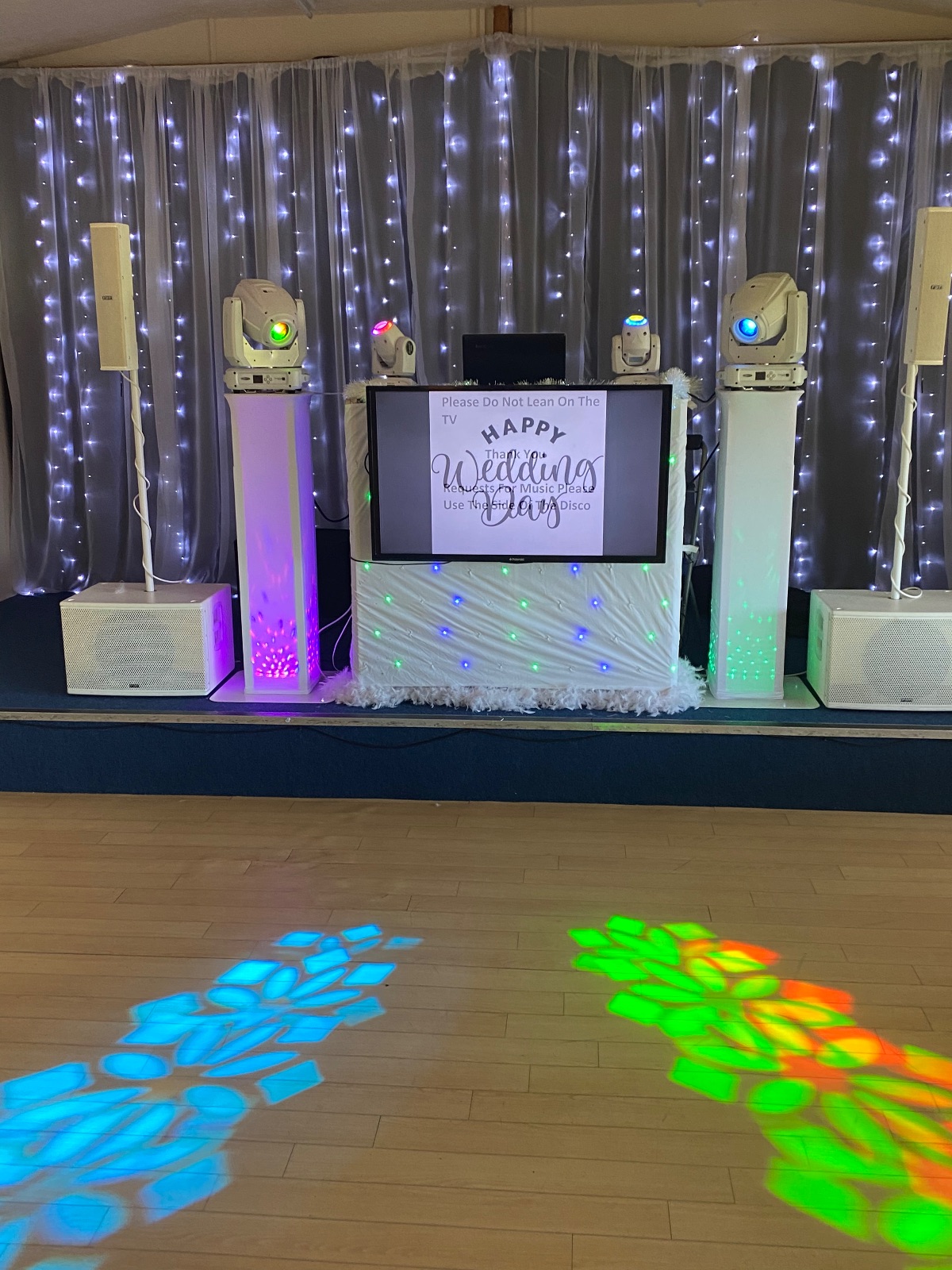 Double Deck Disco & Karaoke/Photobooth-Image-29