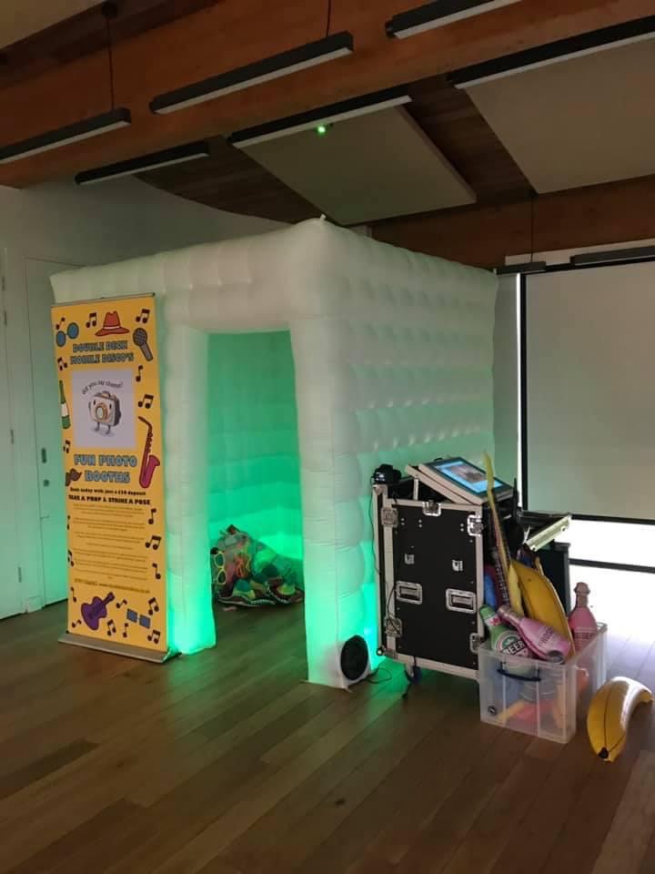 Double Deck Disco & Karaoke/Photobooth-Image-44
