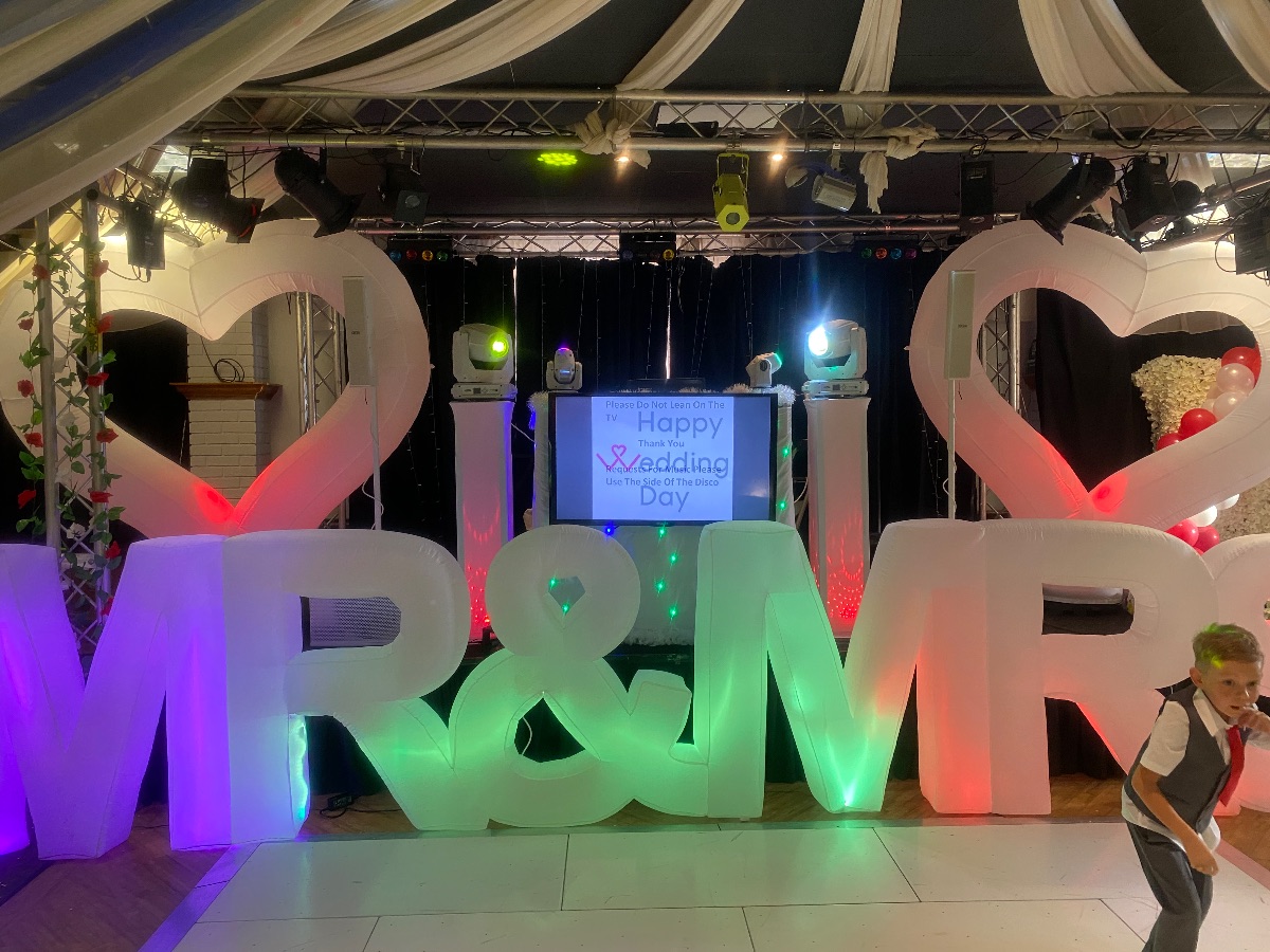 Double Deck Disco & Karaoke/Photobooth-Image-37