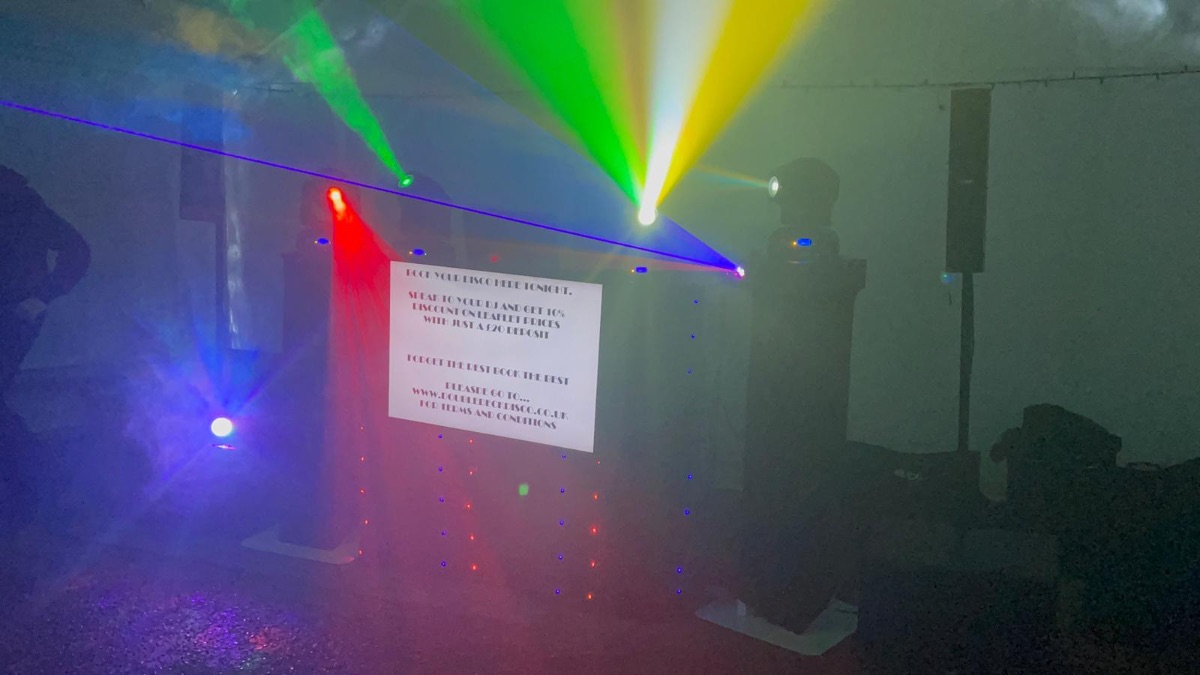 Double Deck Disco & Karaoke/Photobooth-Image-23