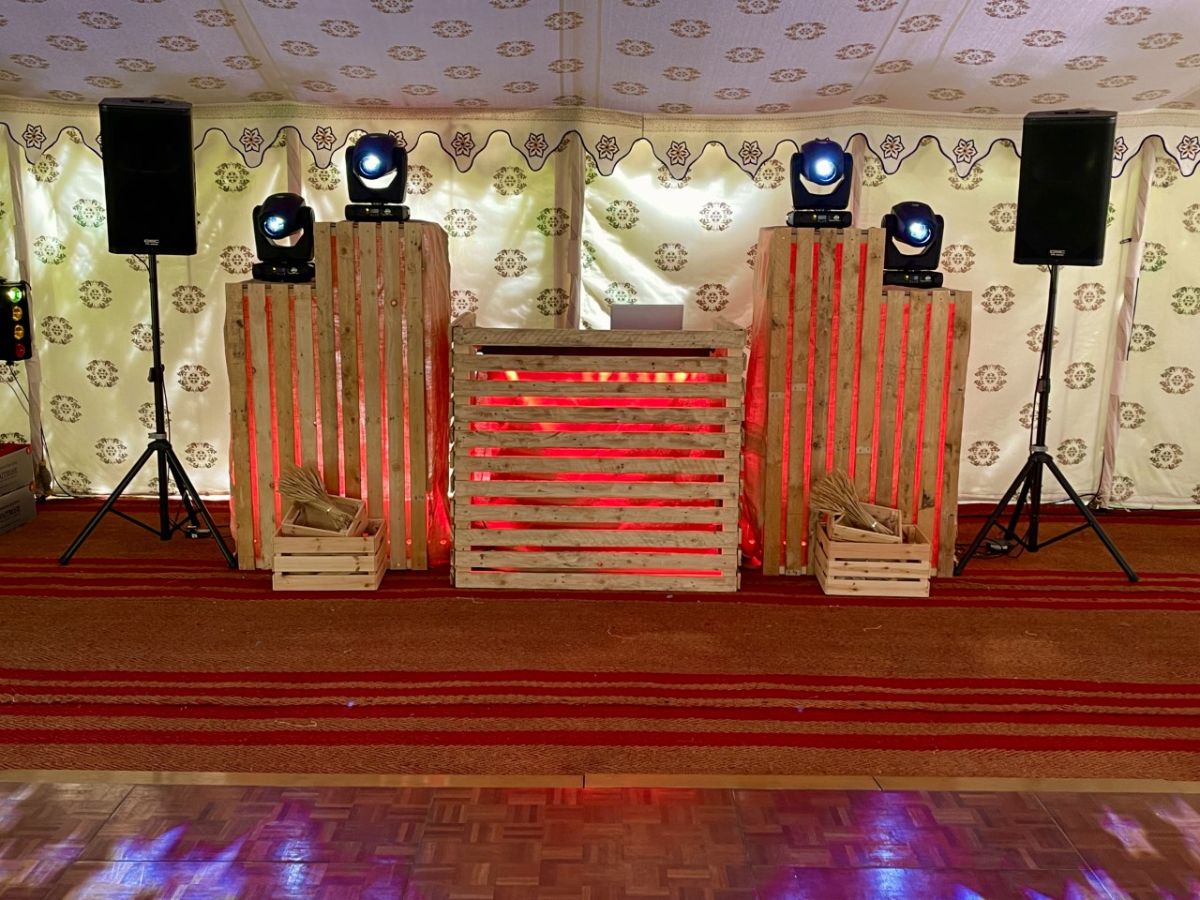 Song N Dance-Image-68
