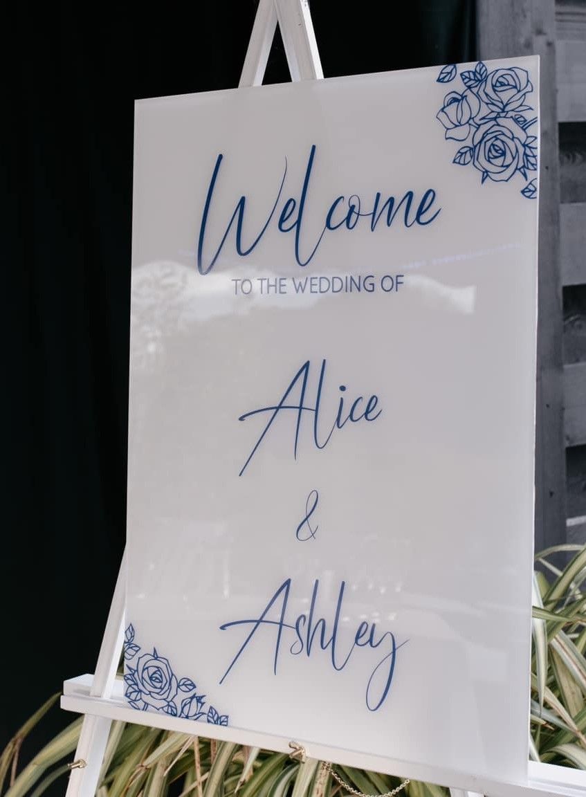 Wedding Dreams and Party Themes-Image-22