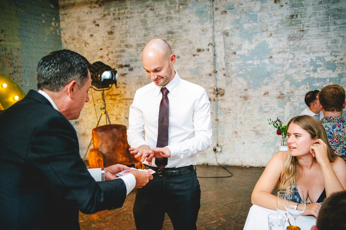Darren Whichello - Magician for hire-Image-46