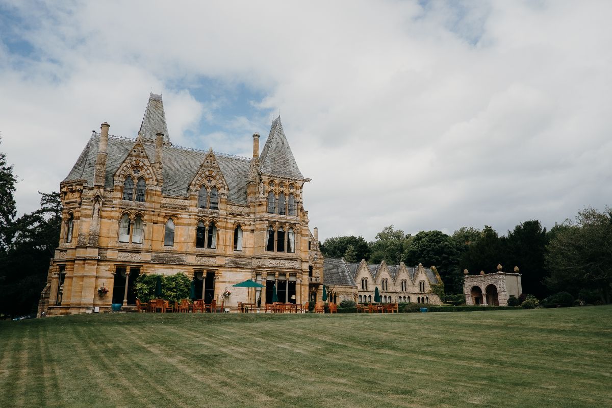 Wychwood Weddings-Image-91