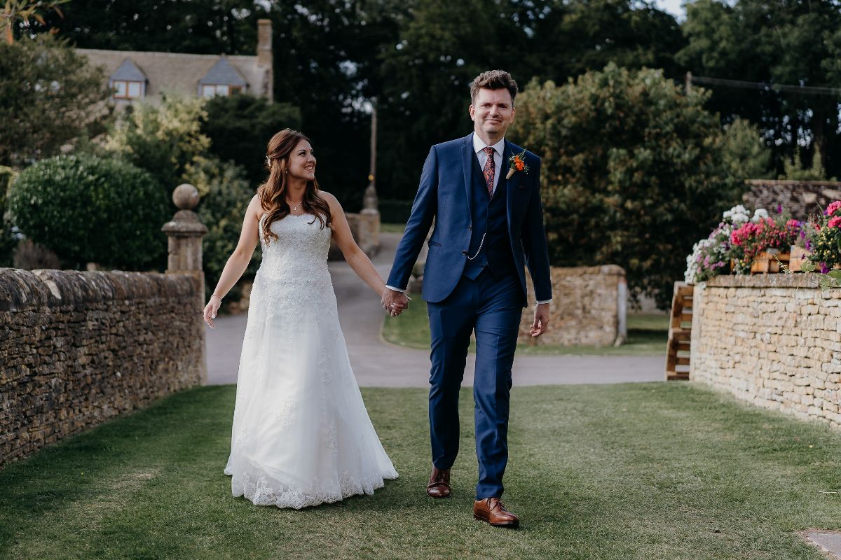 Wychwood Weddings-Image-112