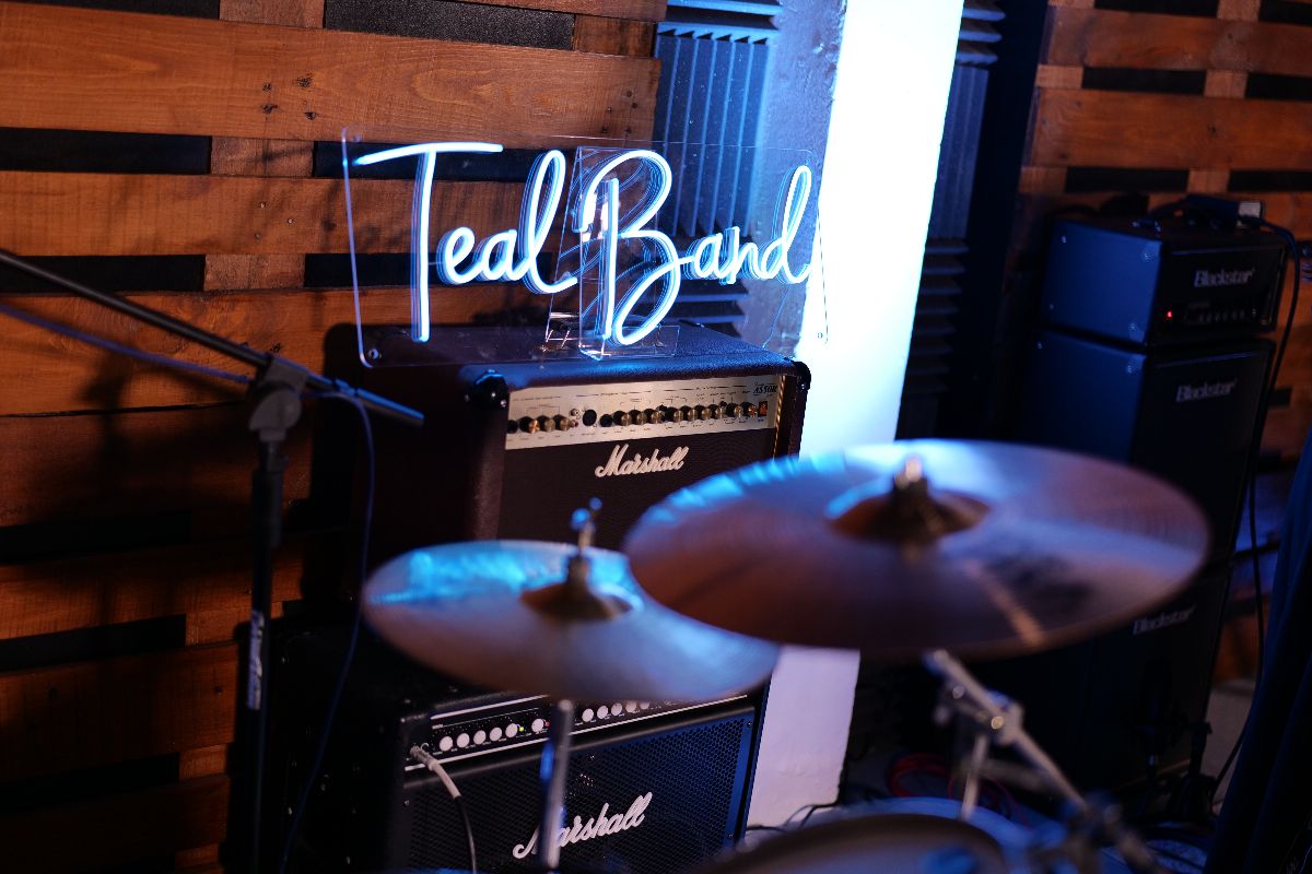 Teal Function Band-Image-15