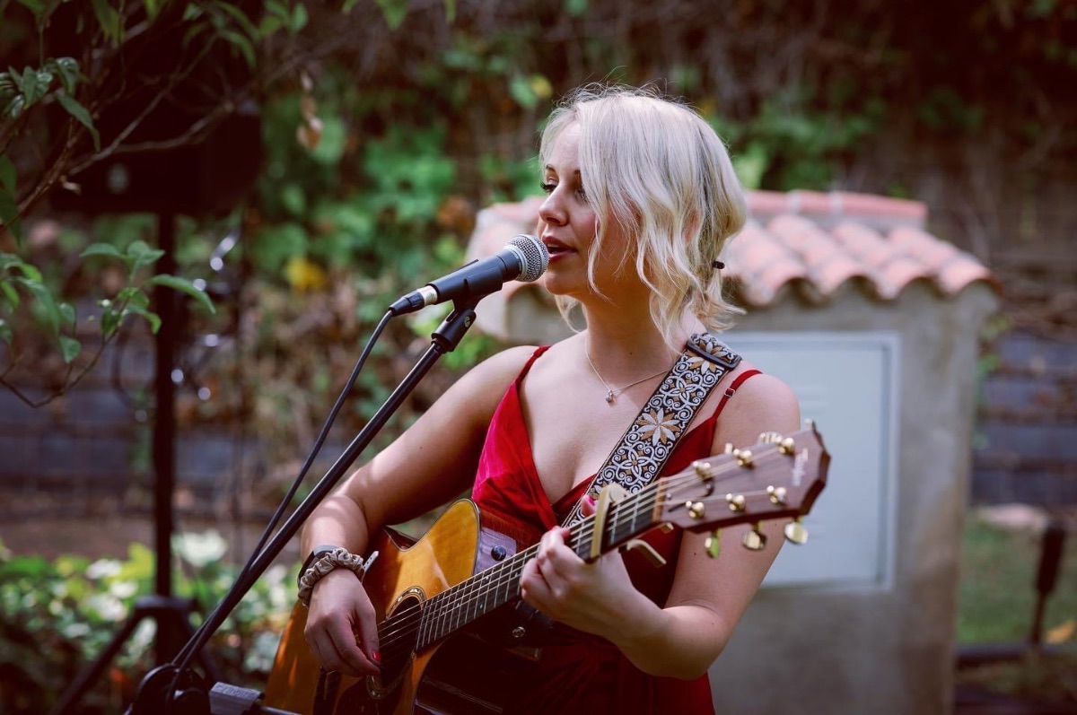 Daisy Kate-Image-14