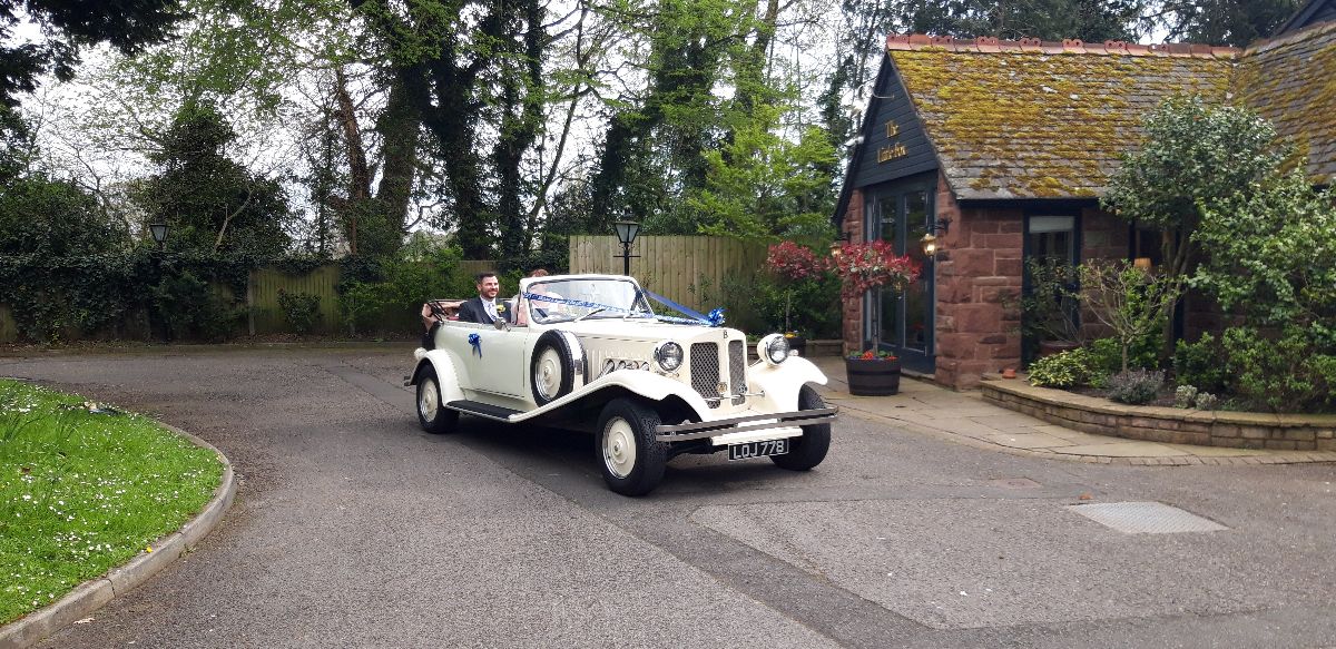 George Jones Wedding Cars-Image-21