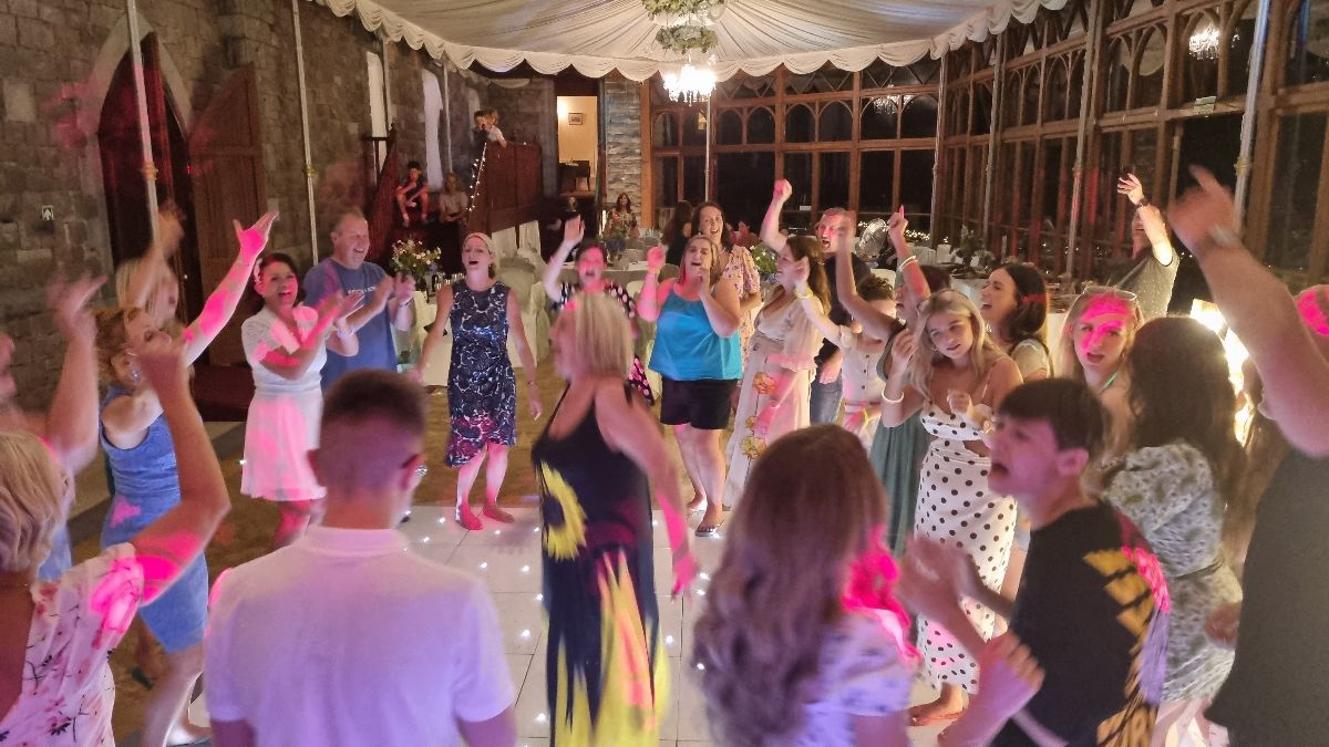 Rikki's Mobile Disco and Events-Image-40
