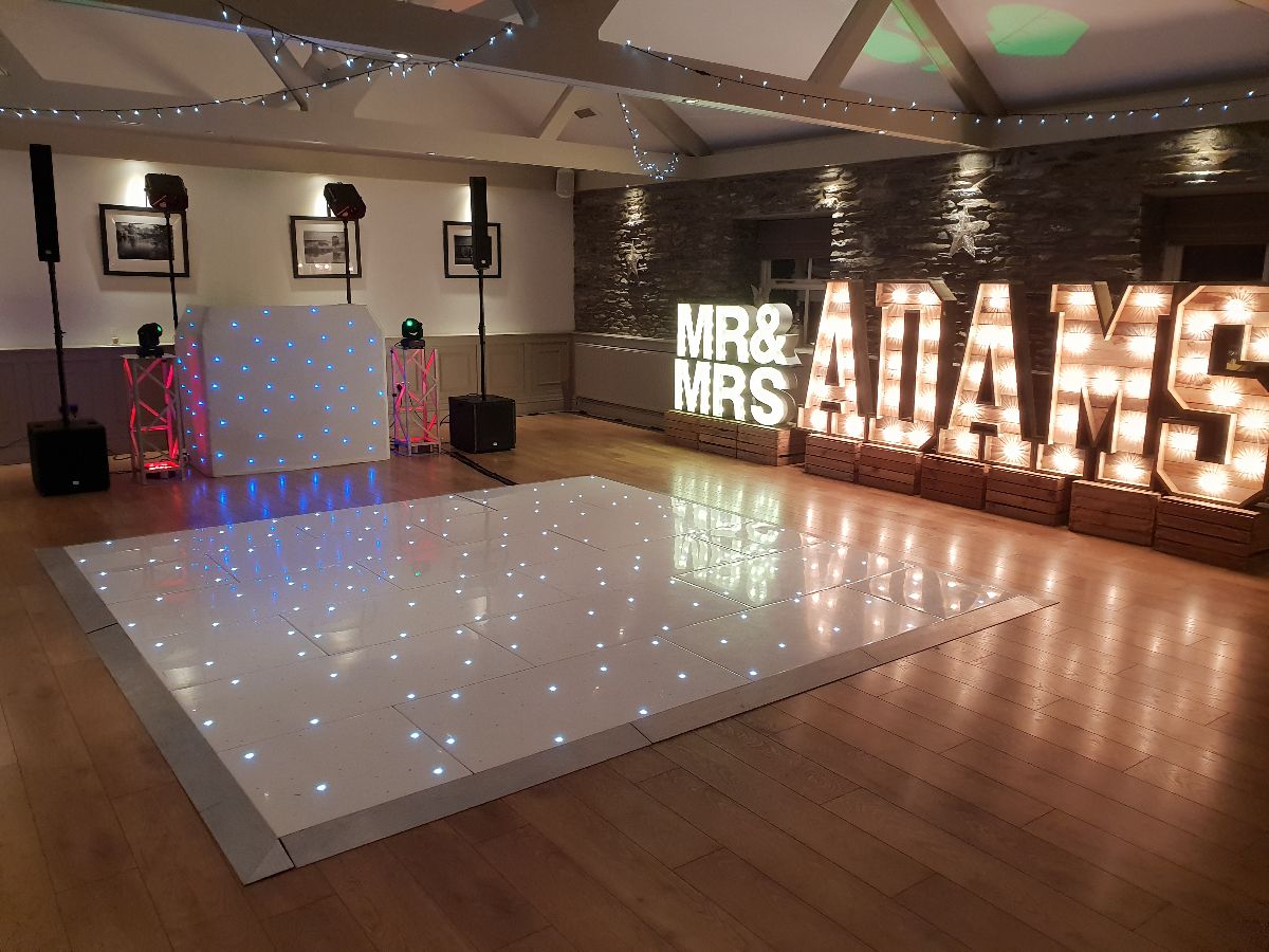 Rikki's Mobile Disco and Events-Image-14