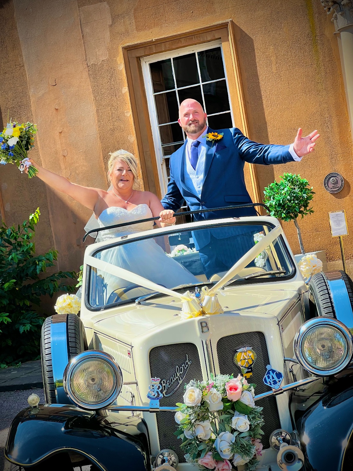 ShowTime Wedding Cars-Image-27
