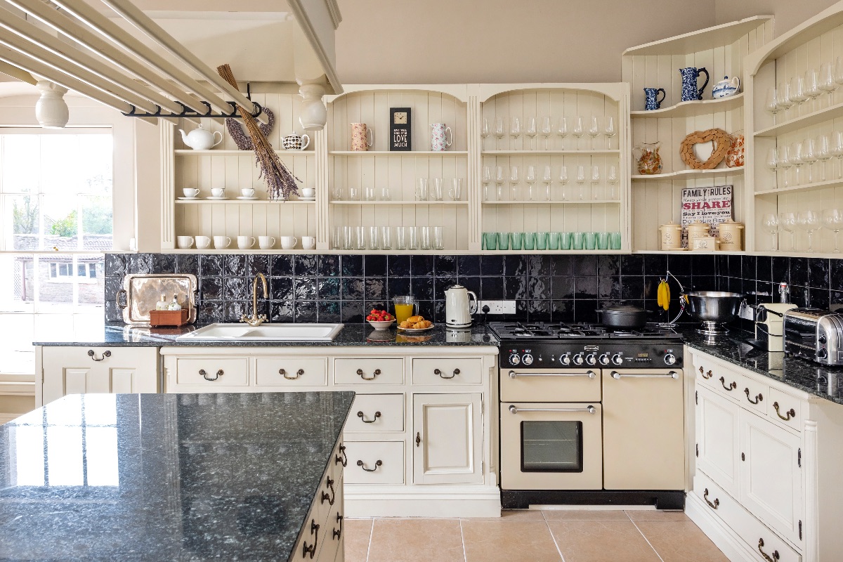 Gallery Item 79 for The Manor Holcombe
