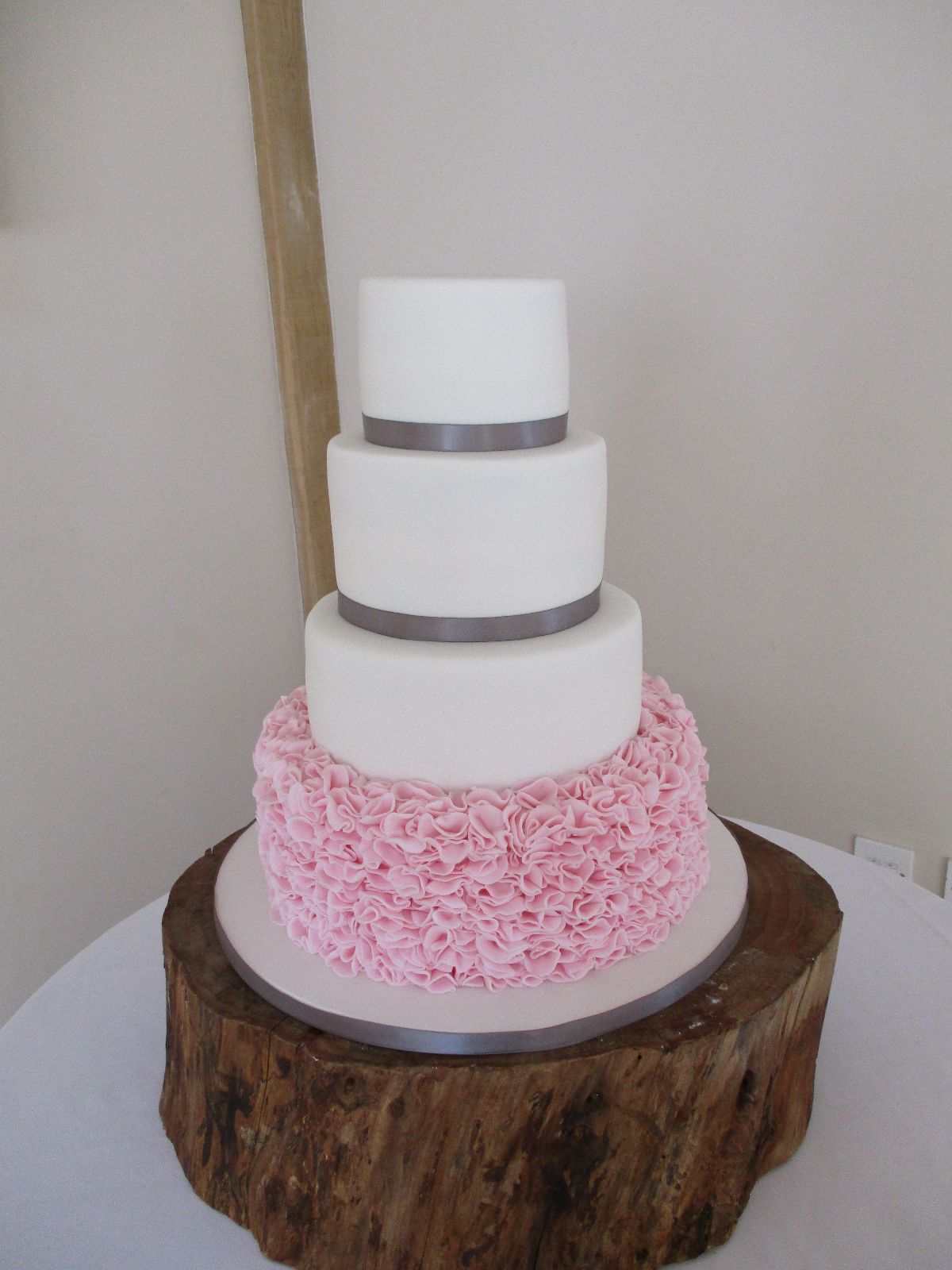 Jennie's cake's and catering-Image-3