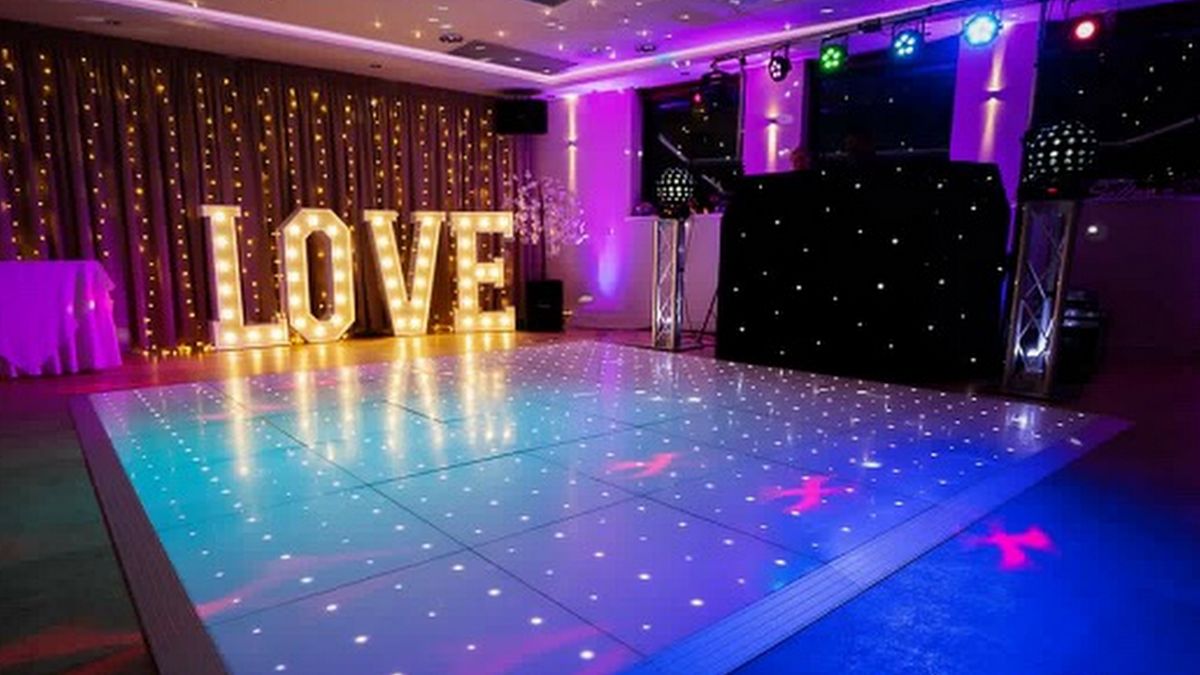 DAVE DEE- Professional Wedding DJ, & Disco Hire-Image-16