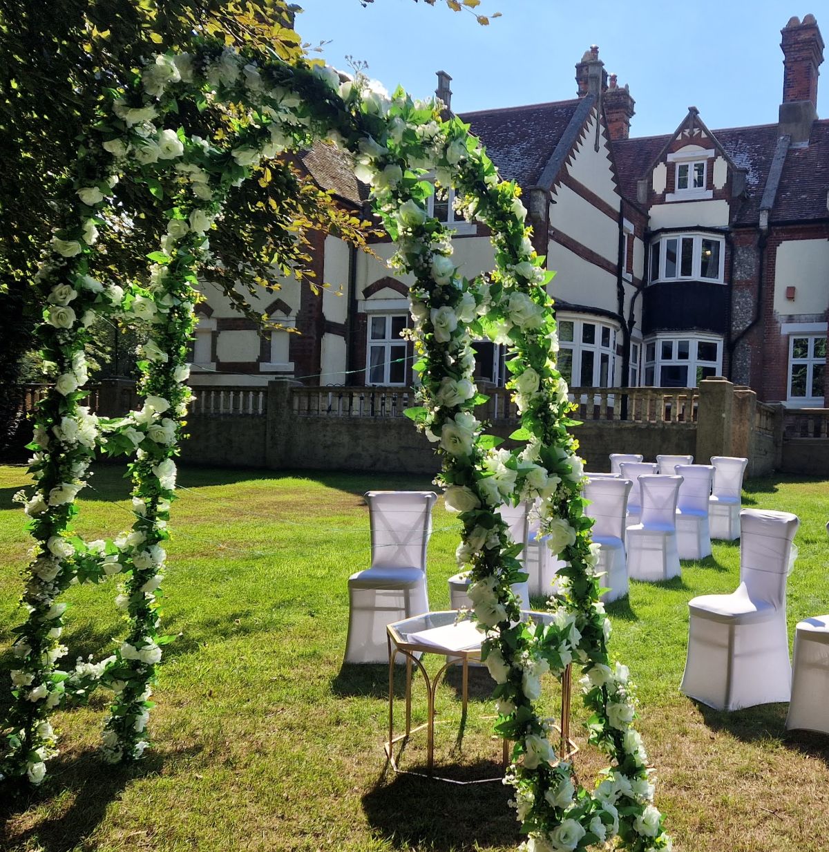 Sarah Hall - Independent Celebrant-Image-34