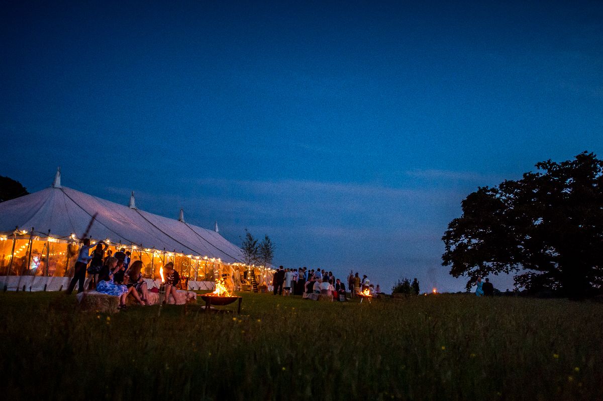 Weddings on a Hill-Image-18