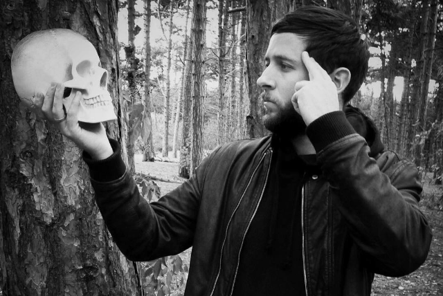 Blake Dawes - Mind Reader & Magician-Image-24