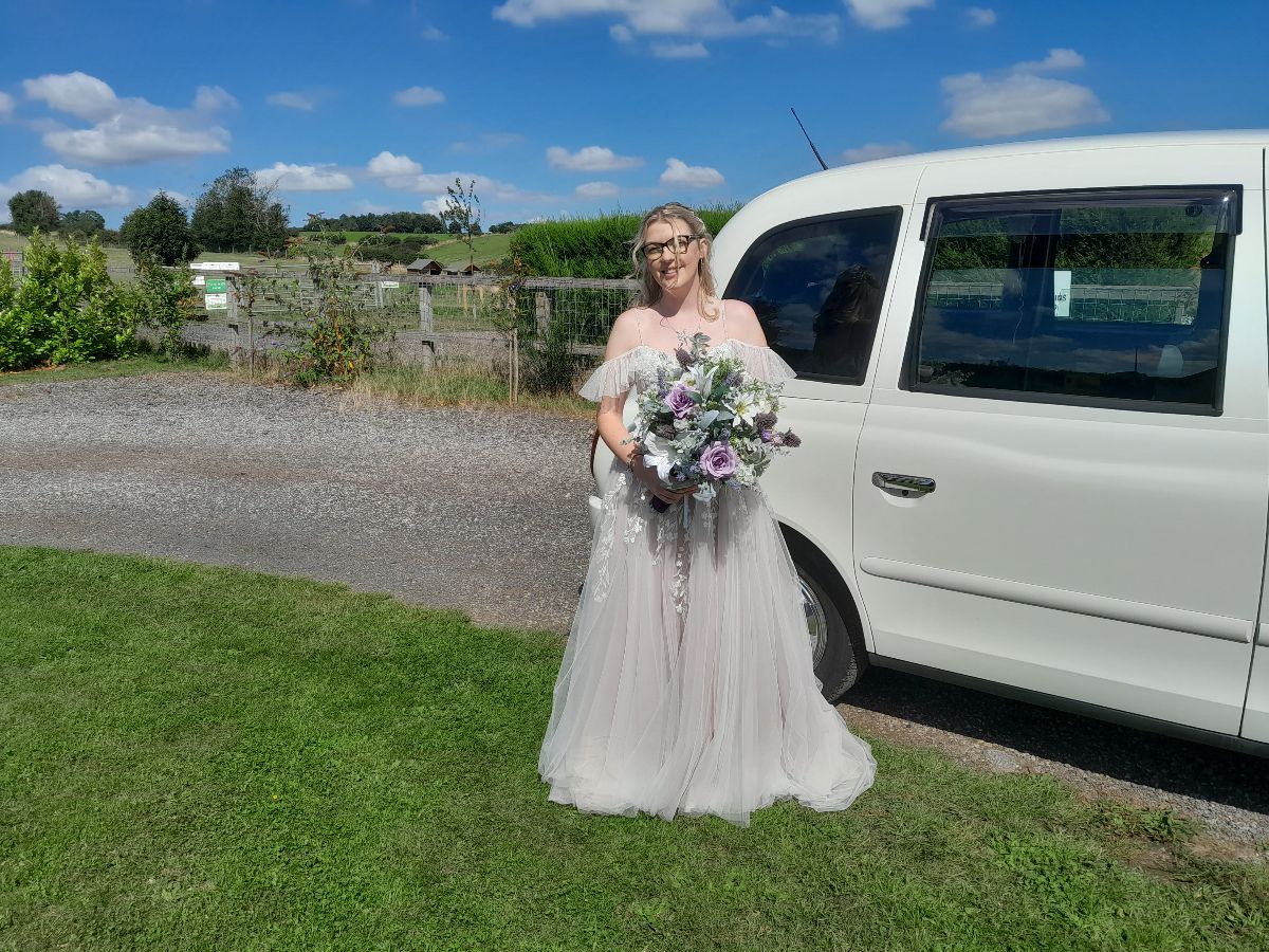 My Little White London Taxi for Weddings-Image-40