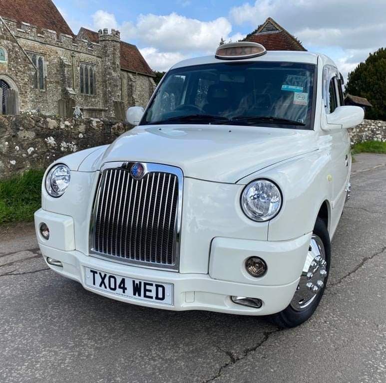 My Little White London Taxi for Weddings-Image-37