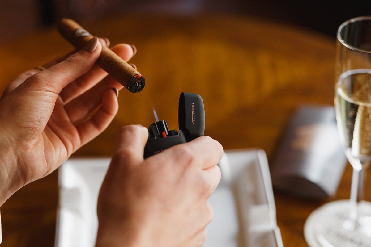 Featherstone cigar company Ltd -Image-21