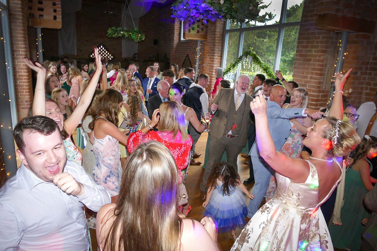 Best Wedding DJS-Image-51