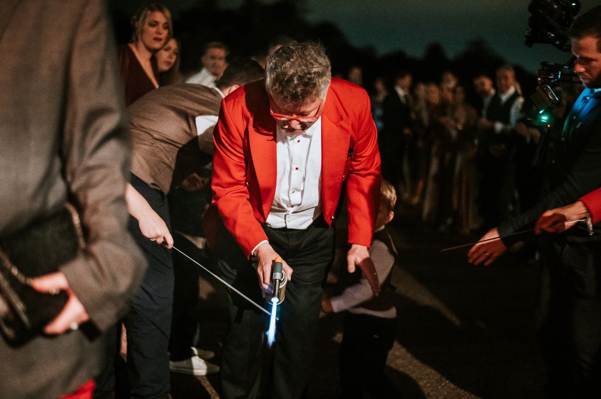 Guy Wade Magical Hosting-Image-18