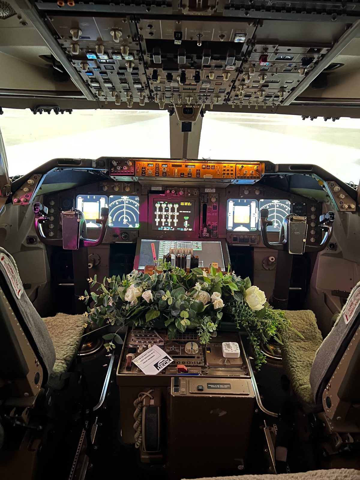 Gallery Item 20 for The Deck 747 
