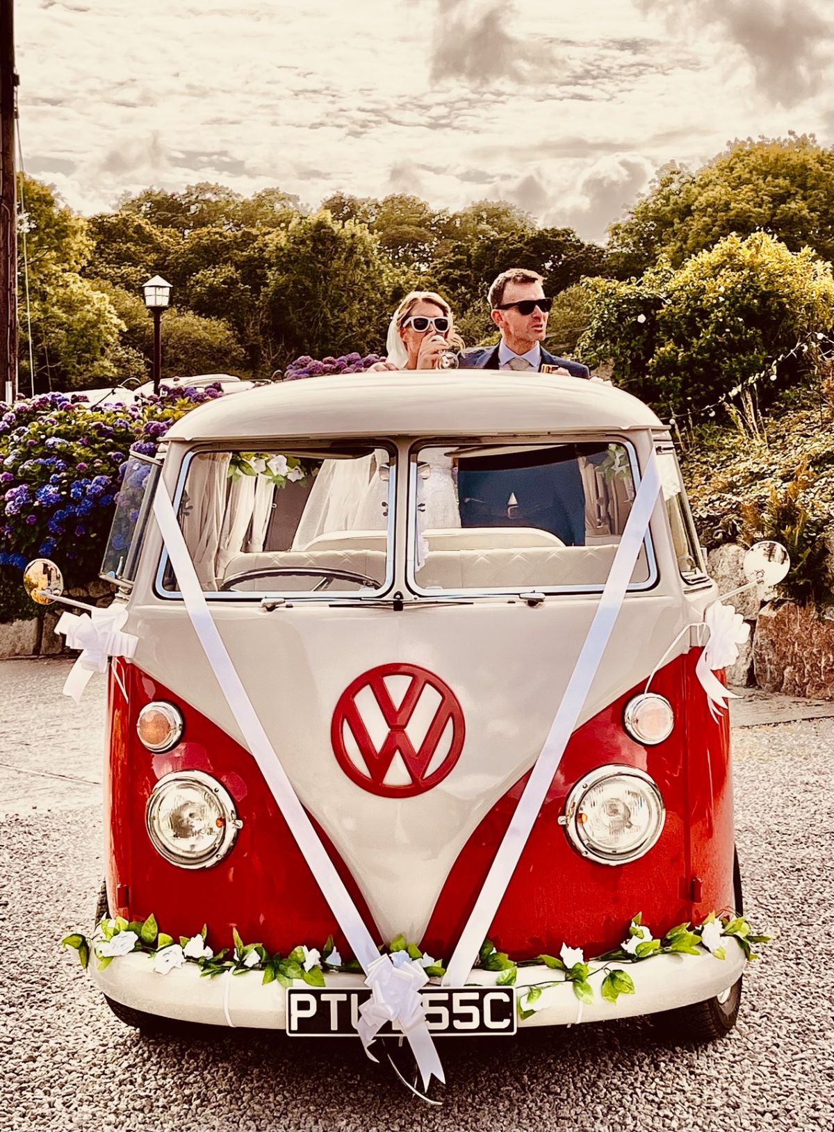COOL 4 CAMPERS CLASSIC VW HIRE-Image-23