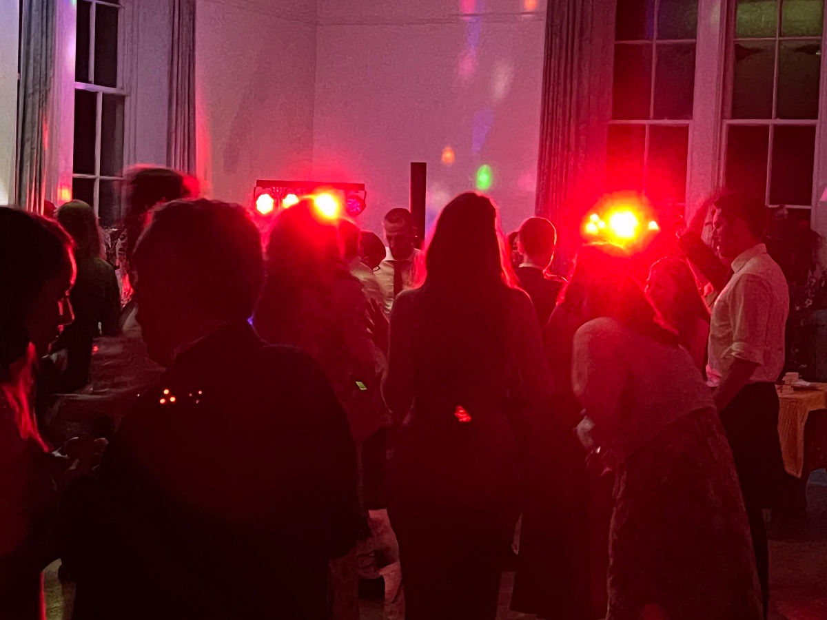 Loch Dubh Ceilidh Band & DJ-Image-18
