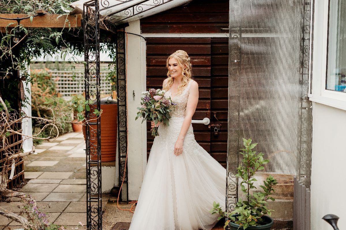 Romsey Bridal Boutique Ltd-Image-18