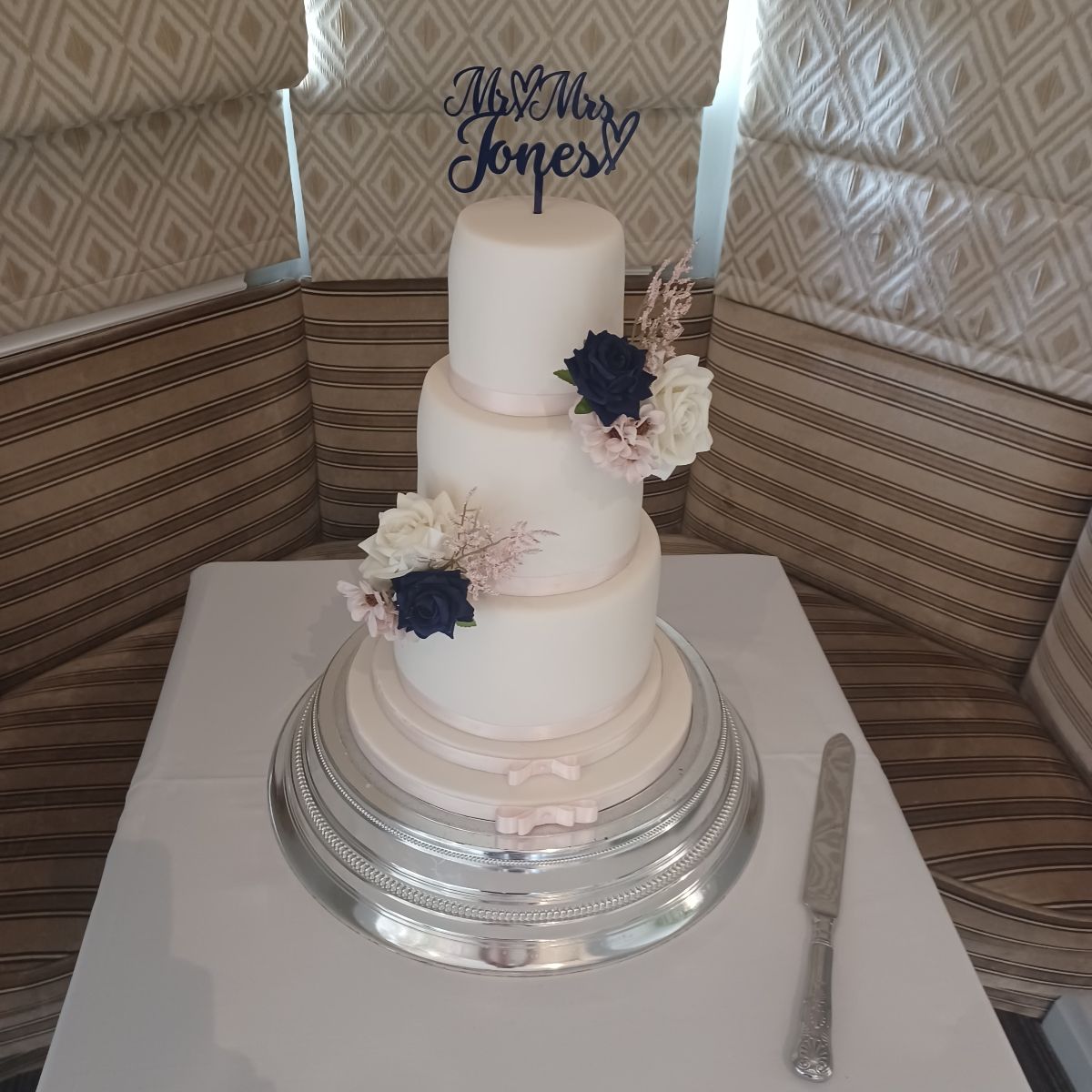 Cake On The Lake-Image-25