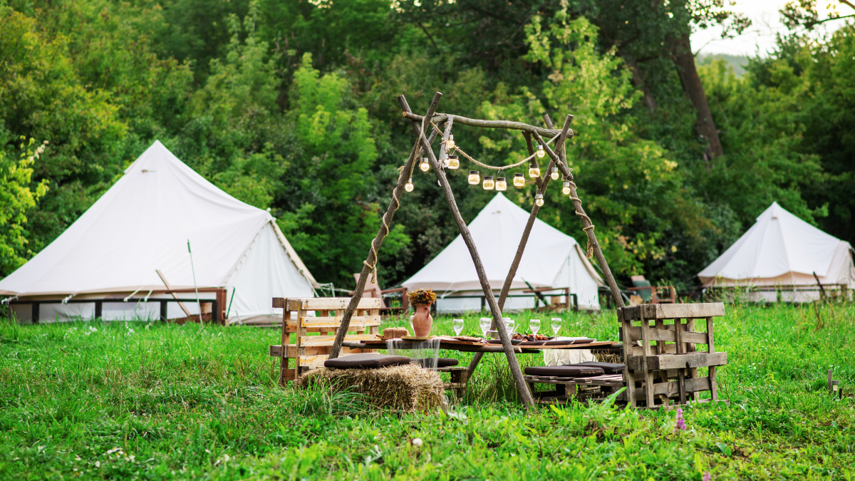 Field Bar Tents & Events-Image-1