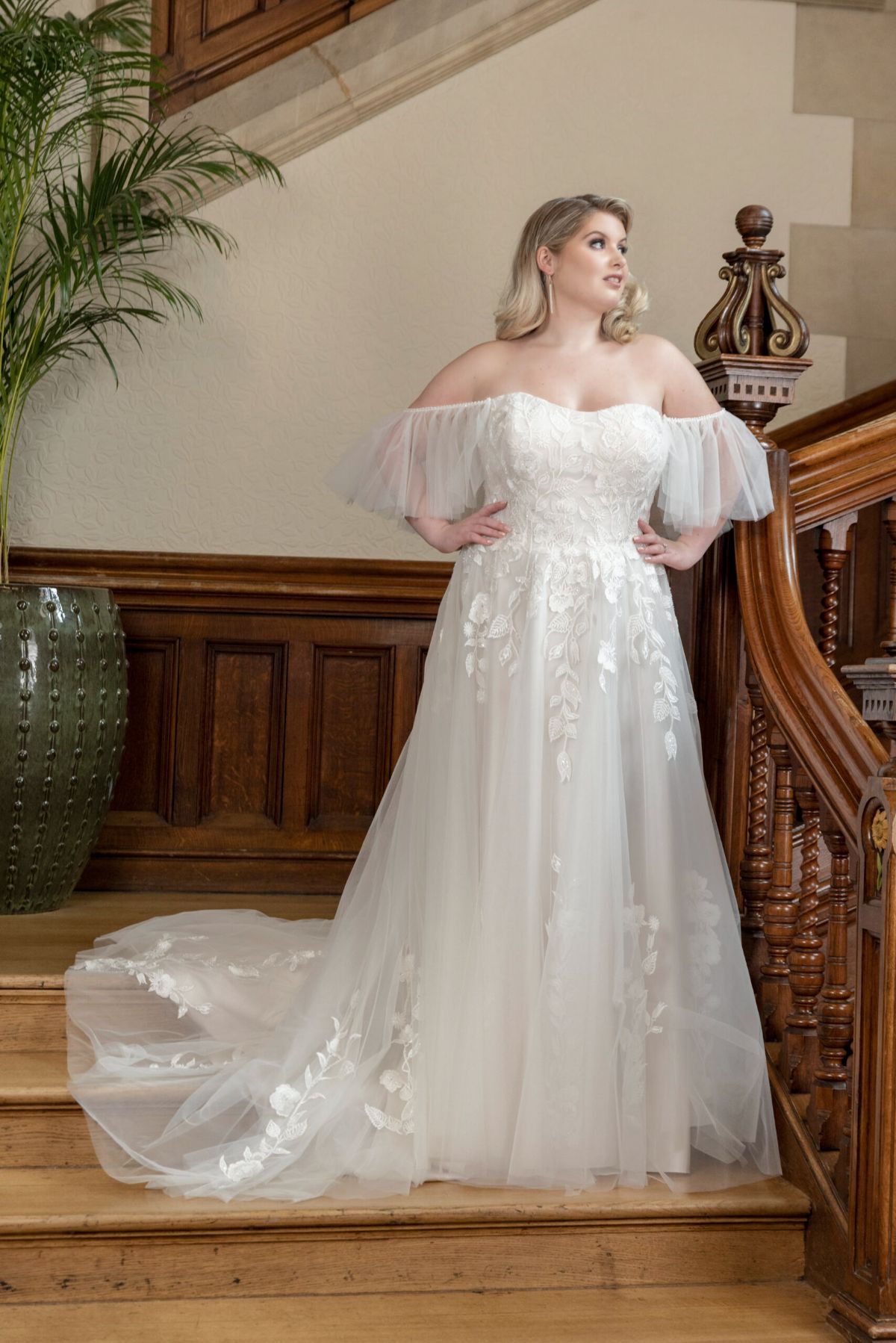 Romantic Dreams Bridal Boutique-Image-13