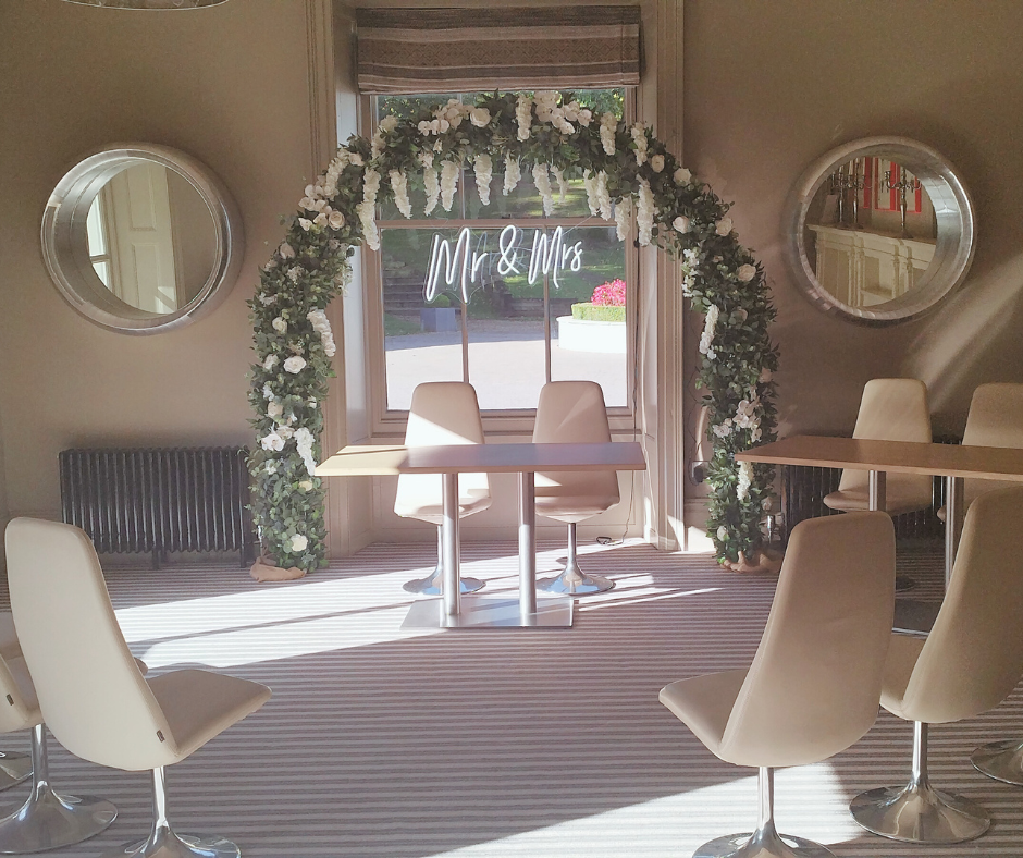 The Suffolk Wedding Dresser-Image-17