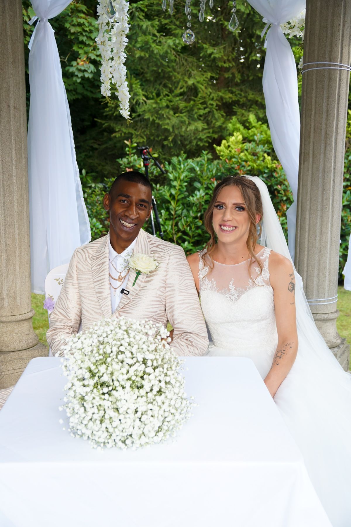 Keeran Roberts Photography Wedding Photographers in Crawley