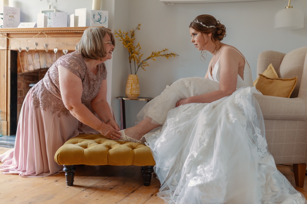 Simon Turner Wedding Photos-Image-7