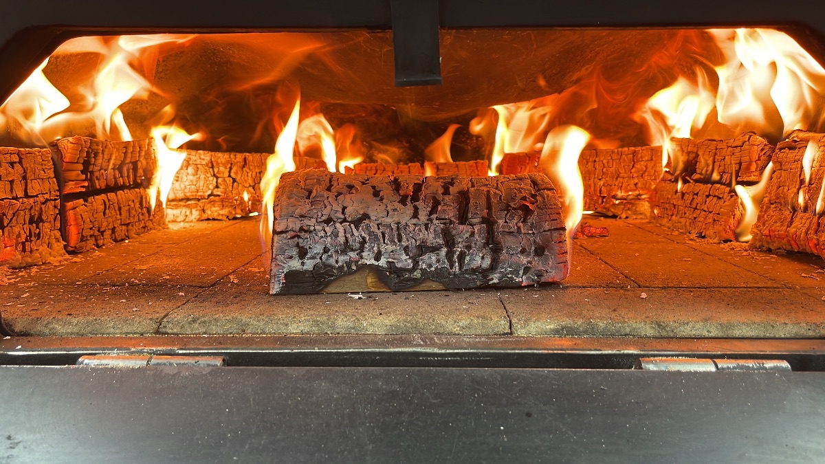 Big Bear's BBQ Pizza & Grill-Image-34