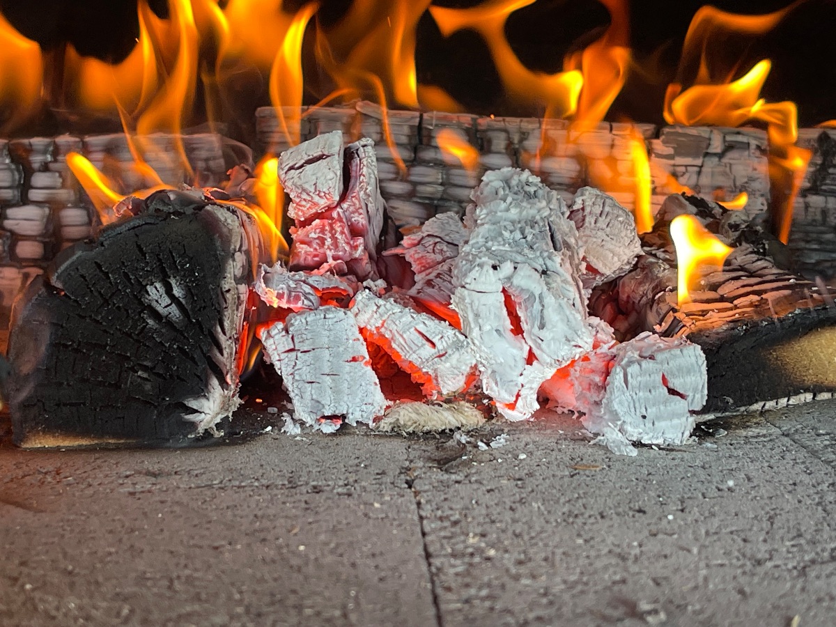 Big Bear's BBQ Pizza & Grill-Image-38