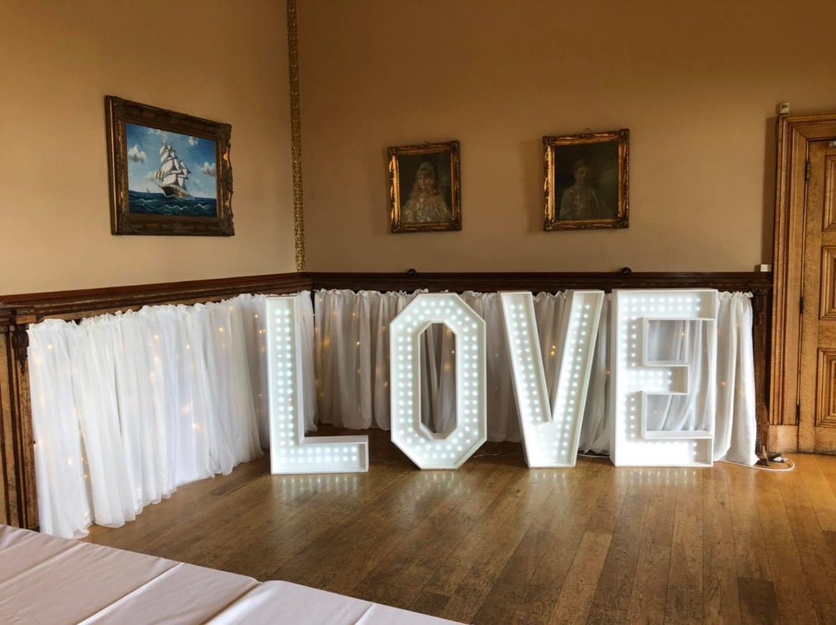 Aztec Venue Decorations-Image-85