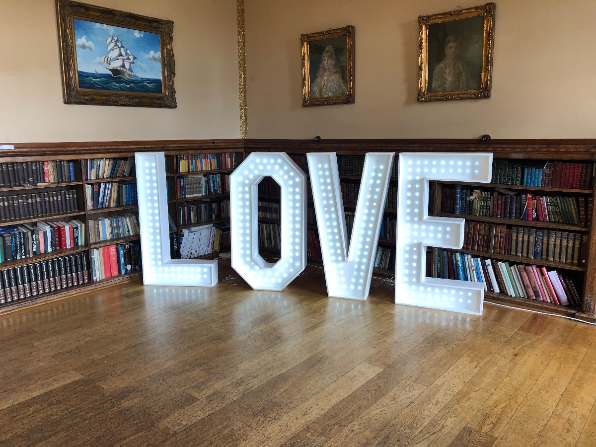 Aztec Venue Decorations-Image-102